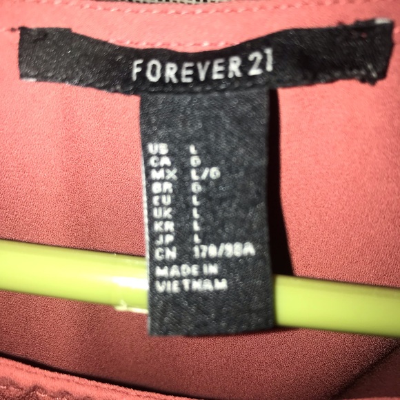 Forever 21 Top - Picture 2 of 2